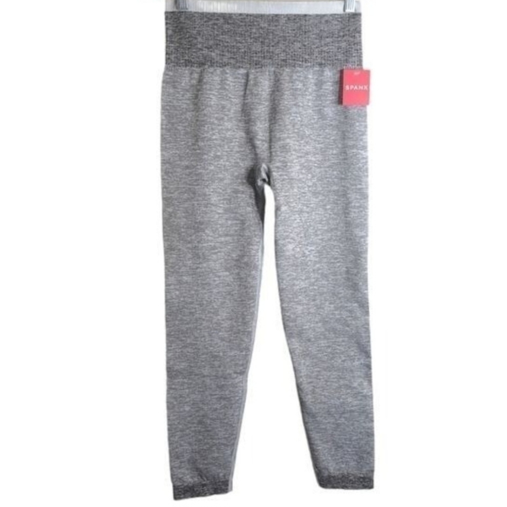 SPANX Women's Leggings Seamless Sculpt Space Dye Cloudy Grey Size‎ Medium